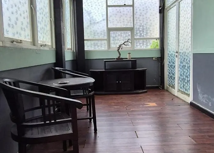 Relaxing 2br Cozy 別荘 ジンバラン